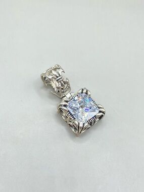 Silpada Uptown Pendant